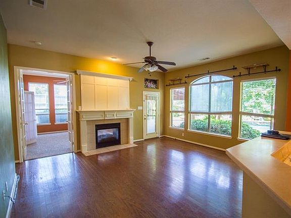 3rd image of 6313 Barberry Ave