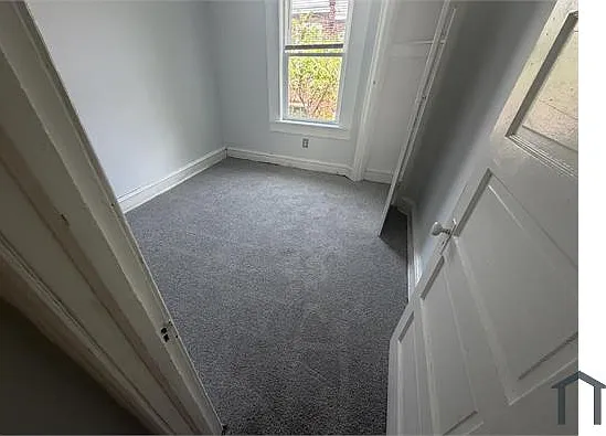 5515 Blakemore St — Photo 4