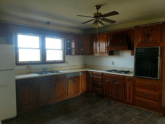 4th image of 10941 Cople Hwy