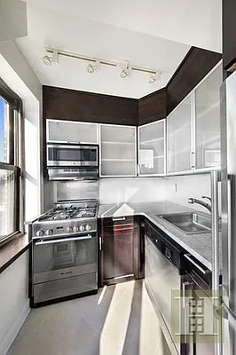 Rented by Halstead Real Estate | media 4