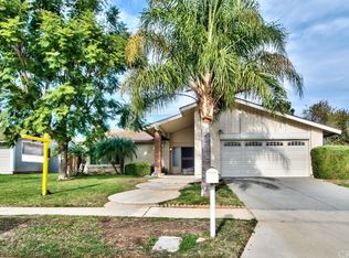 837 W Crestview St, Corona, CA 92882