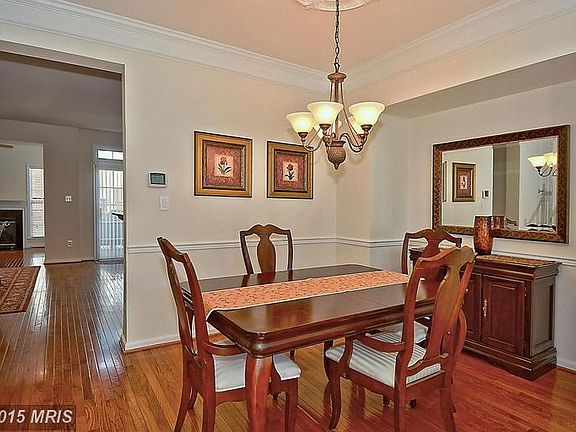 3rd image of 22021 Dilworth Sq