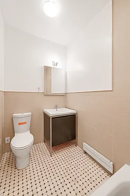 Rented by Oxford Property Group | media 16