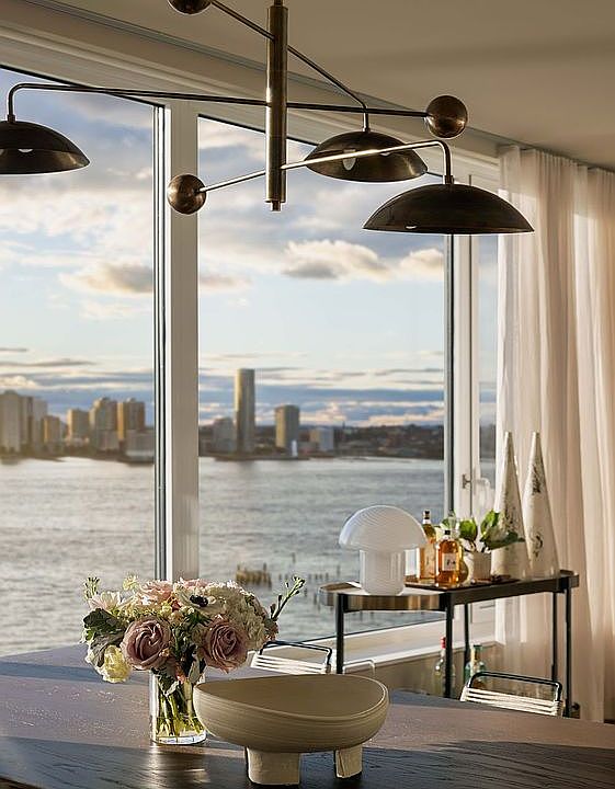 1st image of 450 Washington St #1102