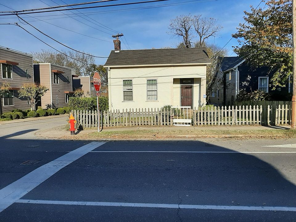 1st image of 1100 2nd Ave S