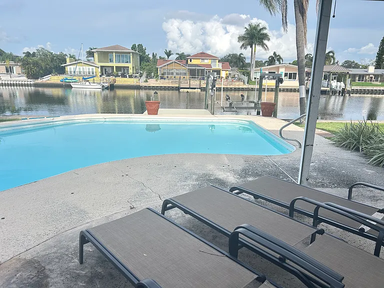 3942 W Eden Roc Cir — Photo 14