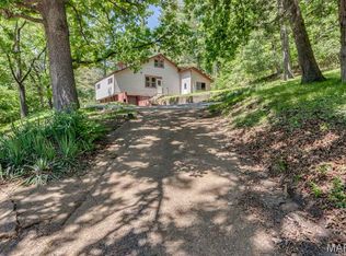 4251 Hunning Rd, High Ridge, MO 63049