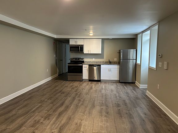 2nd image of 140 W Antietam St #1