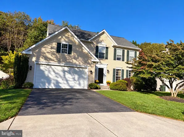 7552 Hummingbird Ct, Sykesville, MD 21784