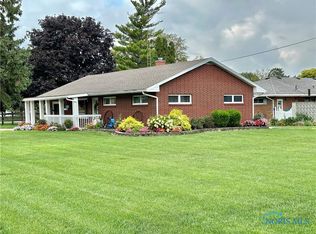 22163 W Elmwood Pkwy, Genoa, OH