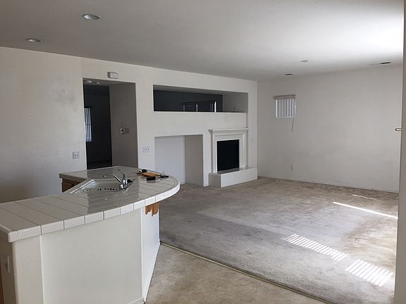 2nd image of 25323 Amy Ct