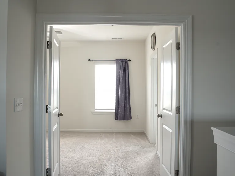4532 Valley Crest Ln — Photo 17