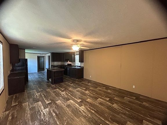 3rd image of 917 N 13th St #10