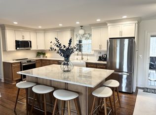 6171 Calvin Potts Rd, Primm Springs, TN 38476