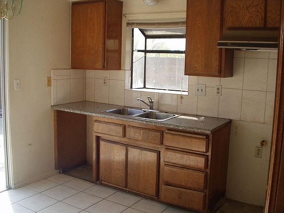 2nd image of 8504 Whispering Pines Pl