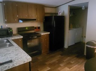 610 Bent Gate Ln, Smoaks, SC 29481
