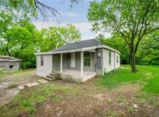 513 Lyndalyn St, Desoto, TX 75115