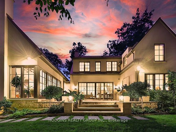 2nd image of 238 Mineola Rd W