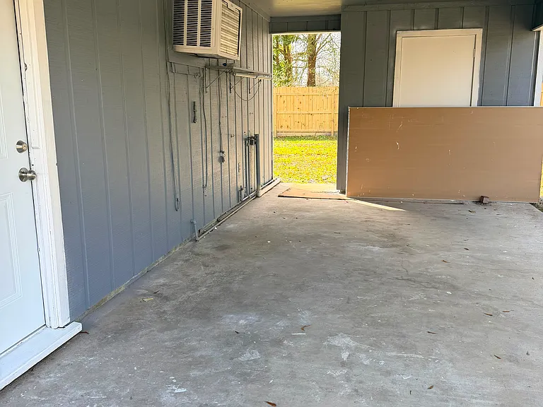 3603 Pheasant St — Photo 12