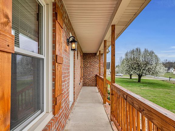 5th image of 2314 N Bellah Ct