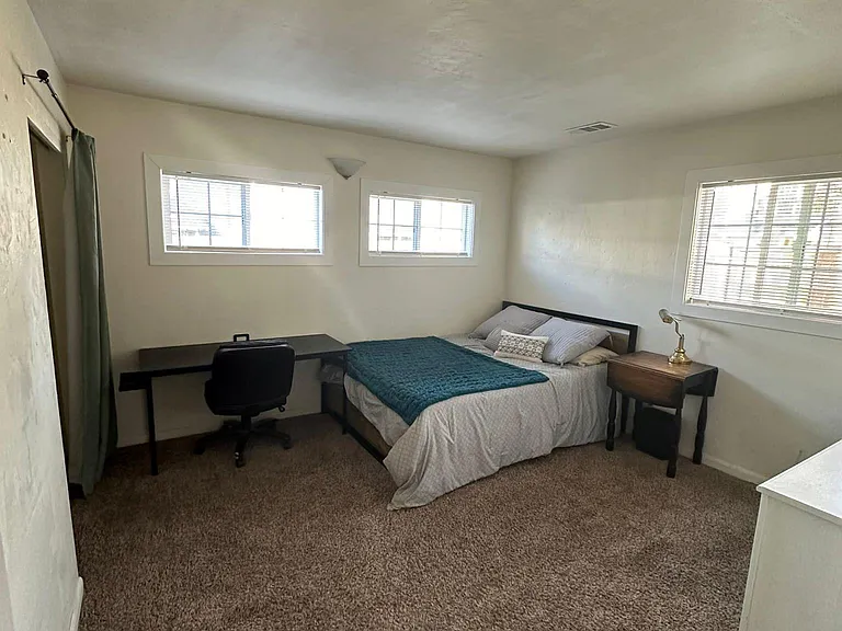 2625 Hilyard St #A — Photo 5