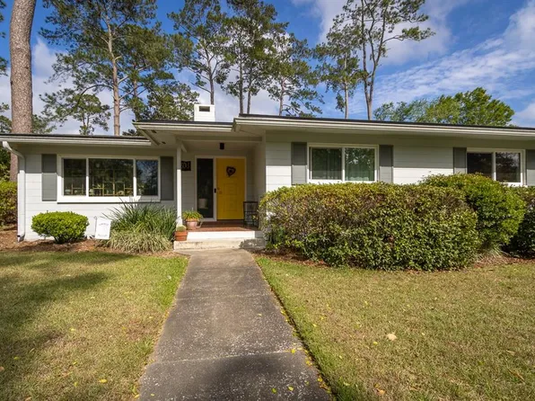 1303 NW 31st St, Gainesville, FL 32605