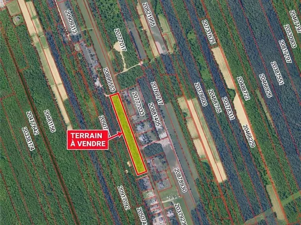 LOT Lavigne St, Caraquet, NB E1W 1A1