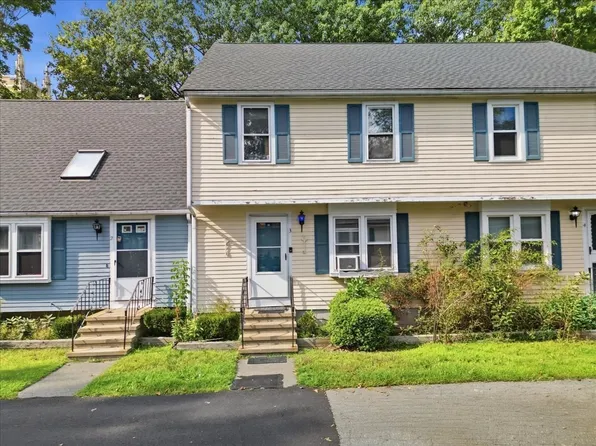 600 N Montello St APT 3, Brockton, MA 02301