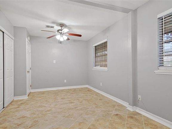 3rd image of 505 Johns Hopkins Dr