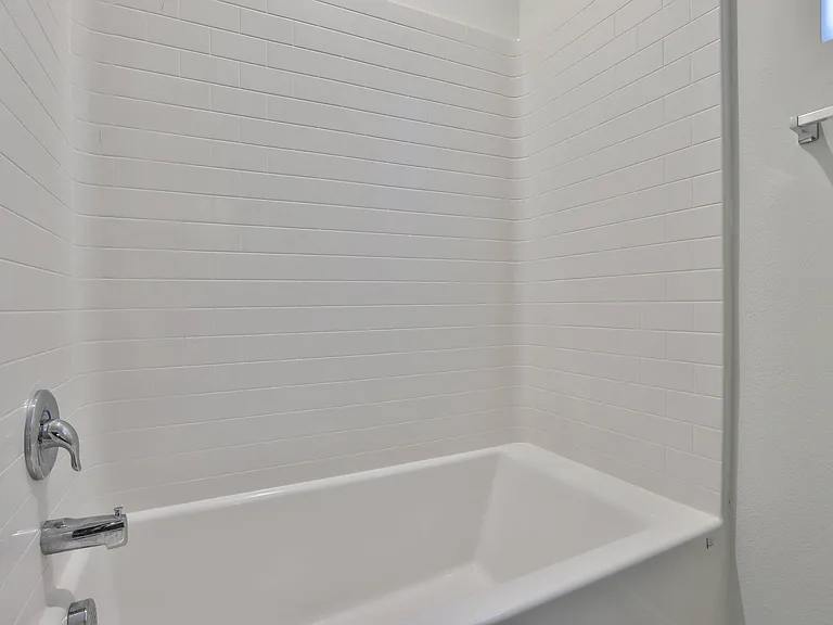 4551 Highland Ave — Photo 27