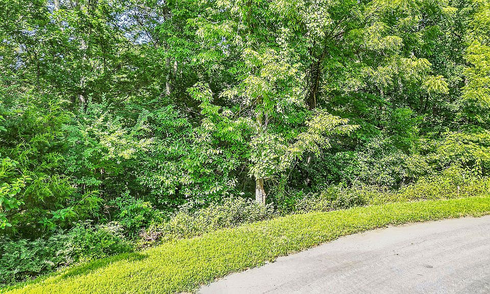 1st image of Baston Ln #10