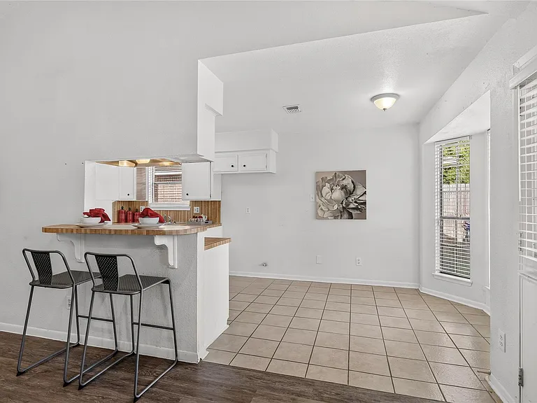 18706 Clover Glen Ln — Photo 6