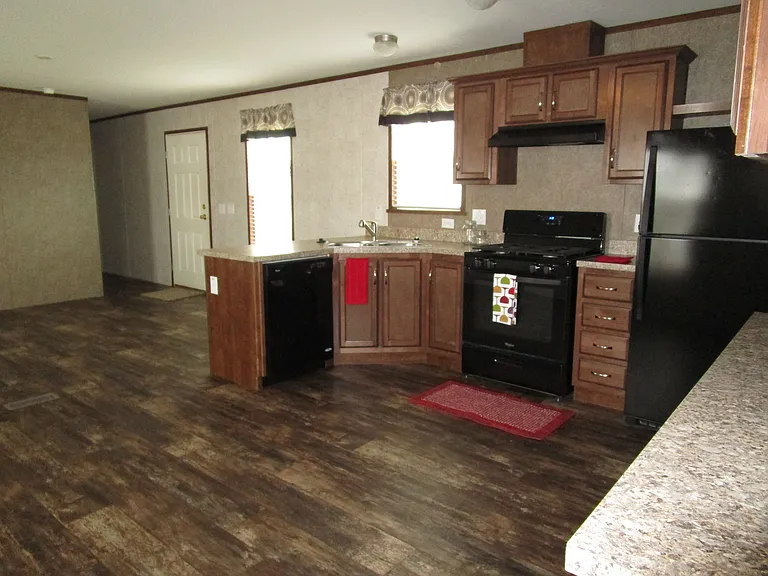 Mason Manor — Photo 17