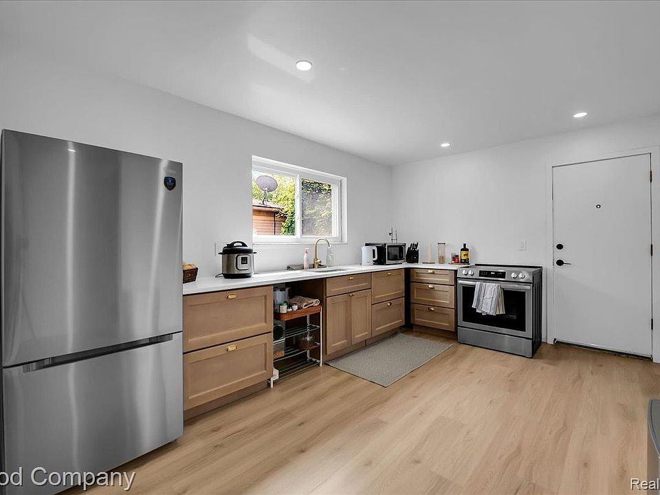 27065 Dowland St, photo 7