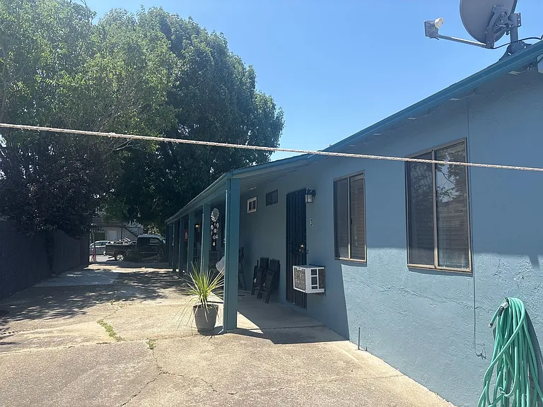 314 Lawton Street — Photo 2