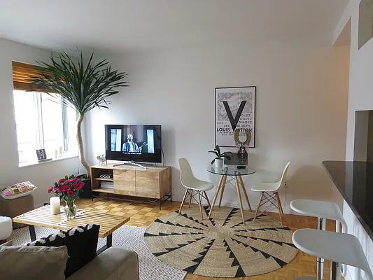 Rented by Owner | media 27