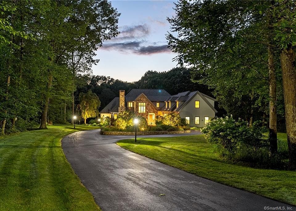 29 Canterbury Ln, Sandy Hook, CT 06482 MLS 170593339 Zillow