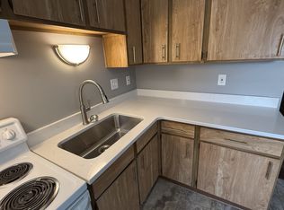 819 Lum Ave APT 1, Waterloo, WI 53594