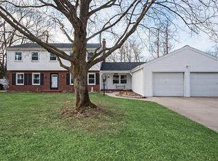 5530 Alpine Rdg, Stevensville, MI 49127