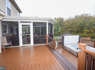 109 Schreiner Dr, North Wales, PA 19454