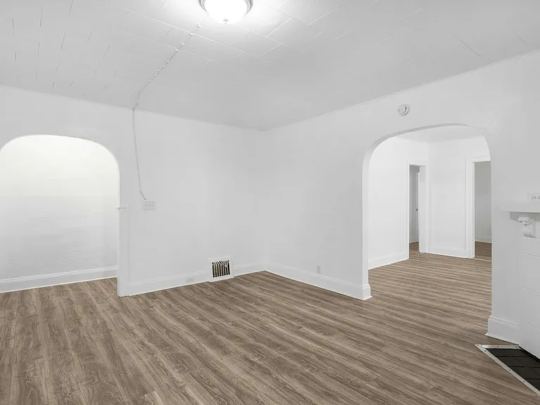 13500 3rd Ave #A — Photo 11