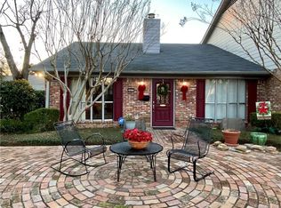 2605 Village Ln, Bossier City, LA 71112