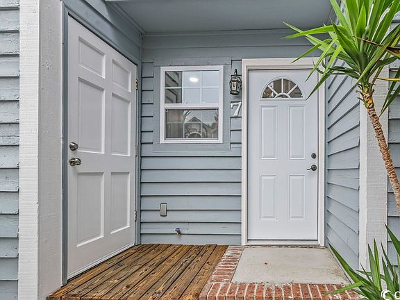 4th image of 506 62nd Ave. N #7