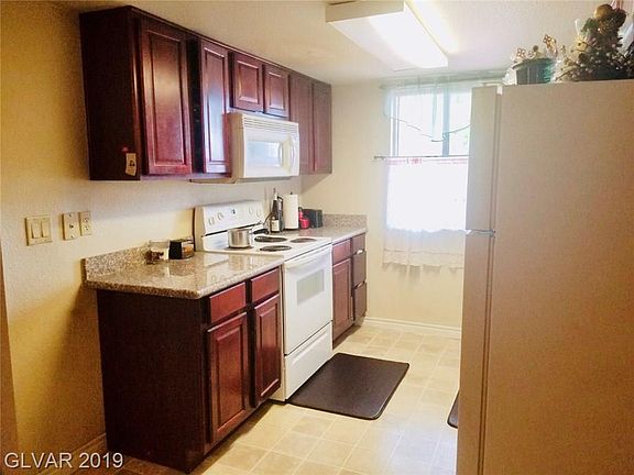 5th image of 4310 Sandy River Dr Unit 47