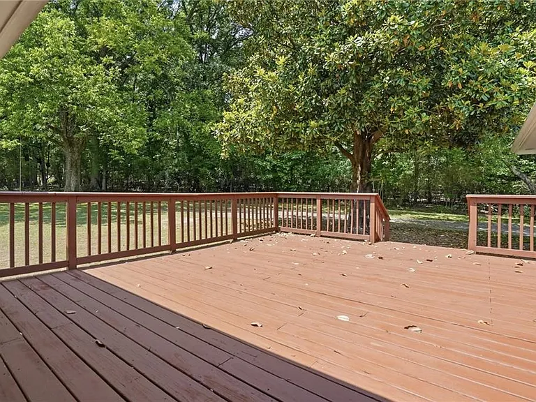 128 McNeal Rd — Photo 28