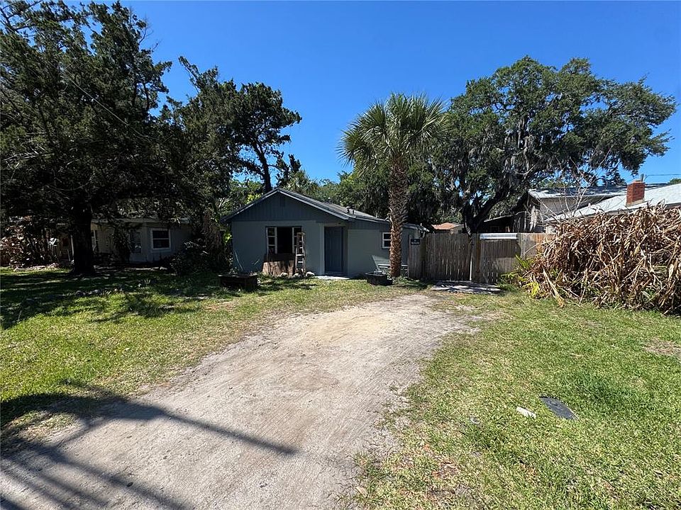 2nd image of 428 8th St