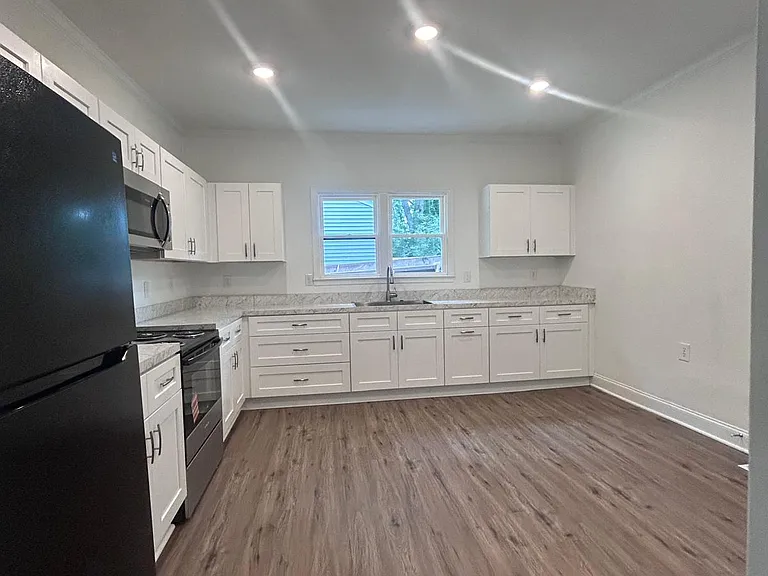2634 S Calvary St #B — Photo 6