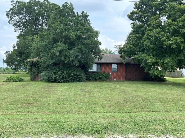 447 County Road 363, Caruthersville, MO 63830