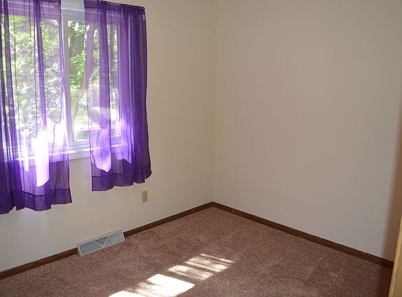2nd image of 7708 Queen Ave N