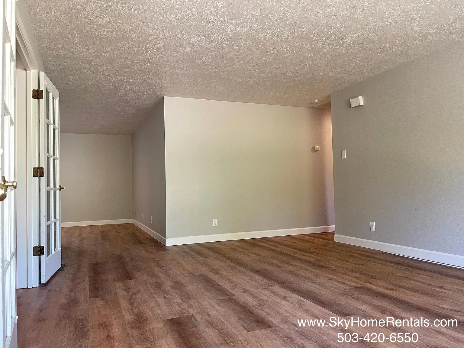 3 bed, 1.5 bath, 1196 sqft, $2,200 — Photo 4